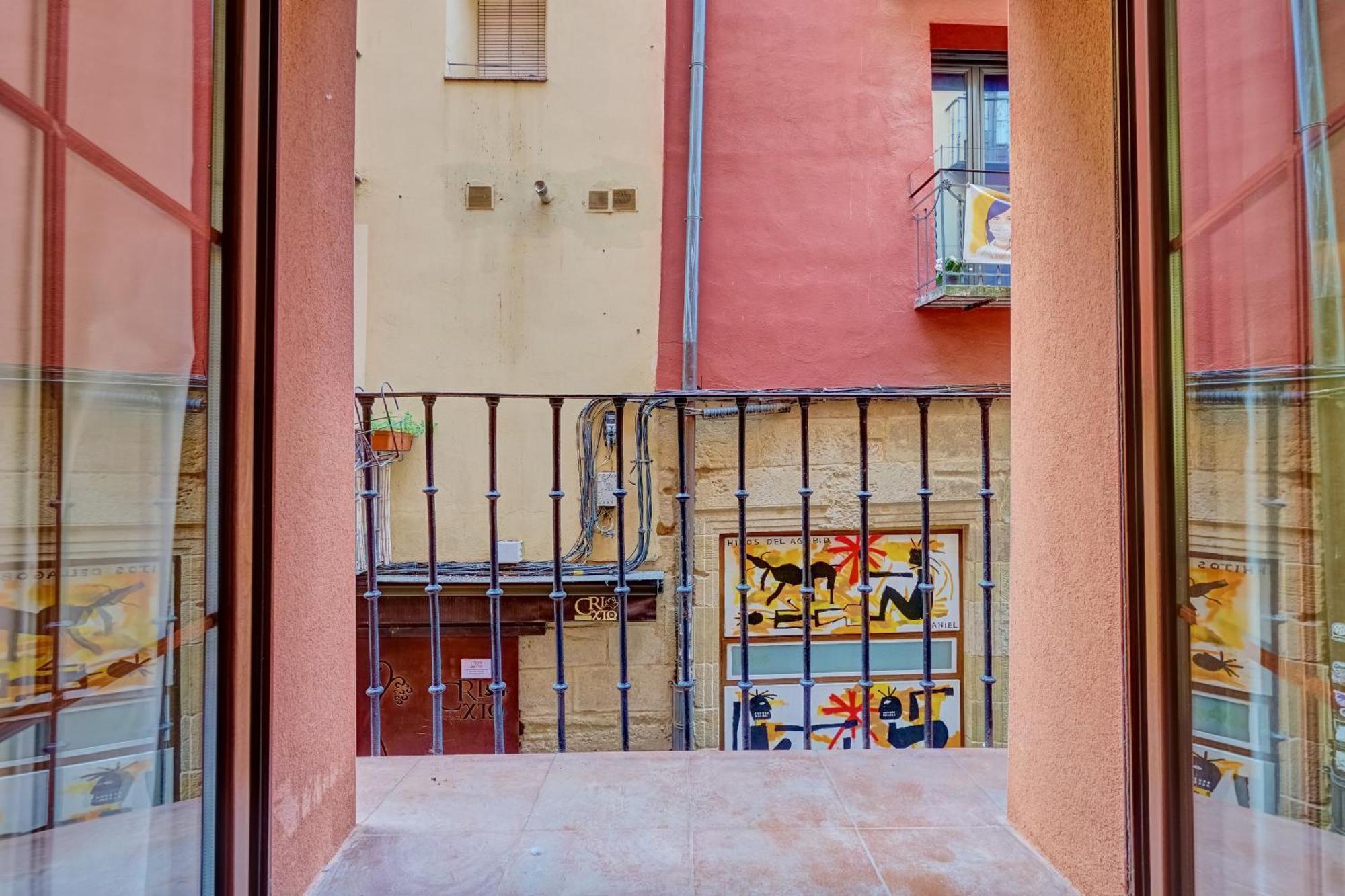 Duplex Portales By Clabao *