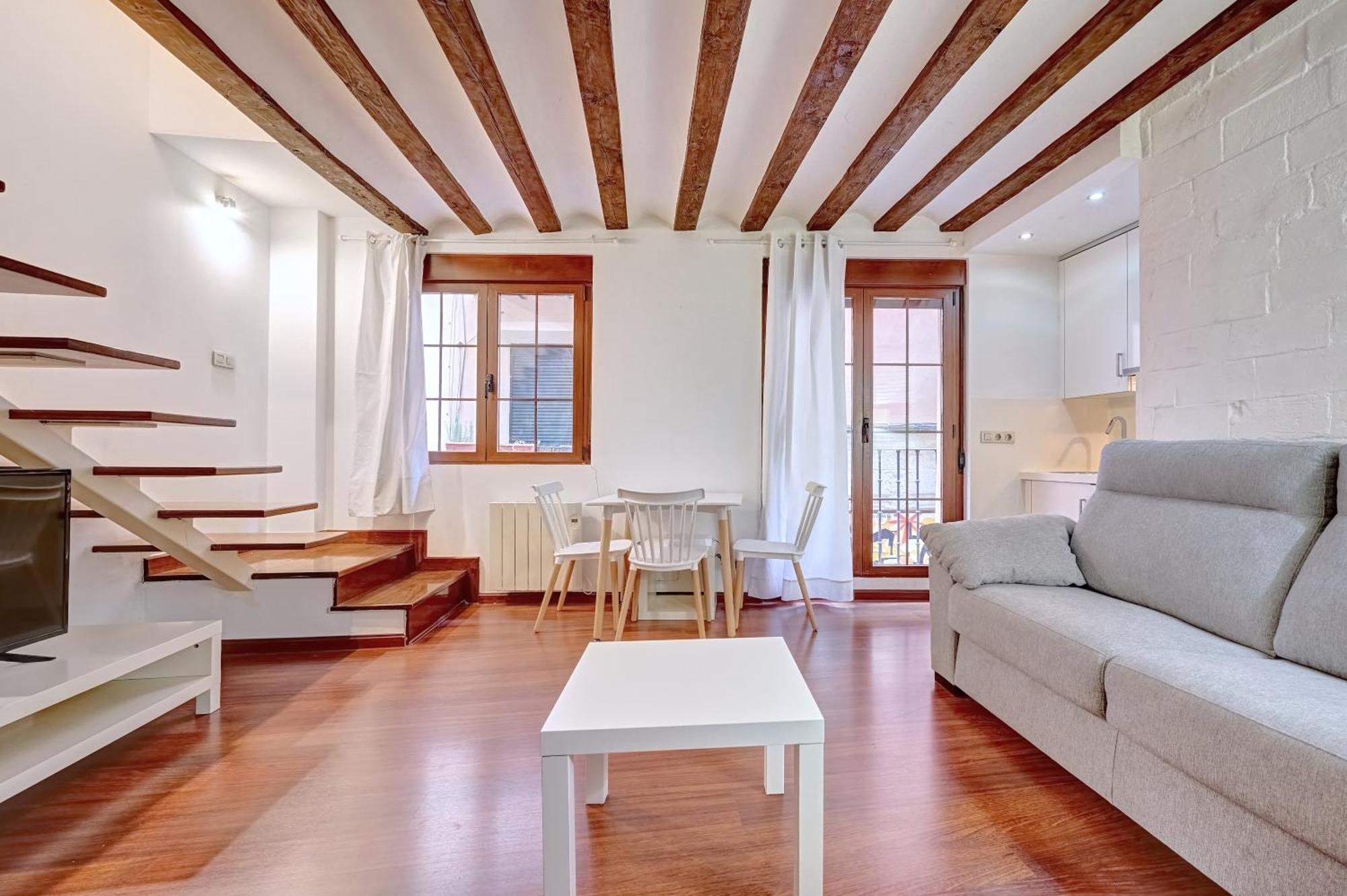 Duplex Portales By Clabao *
